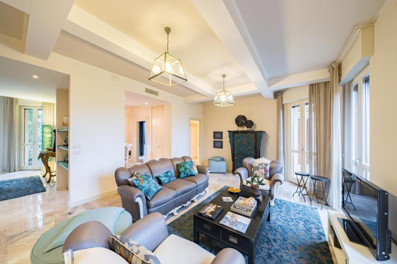 Ferienwohnung Residenza Al Vittoriale - By Host4U Gardone Riviera Exterior foto