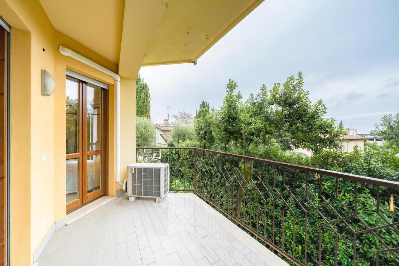 Ferienwohnung Residenza Al Vittoriale - By Host4U Gardone Riviera Exterior foto
