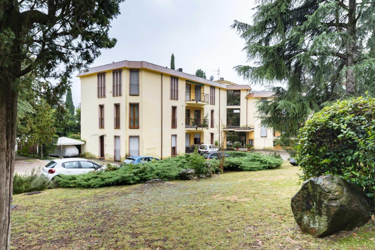Ferienwohnung Residenza Al Vittoriale - By Host4U Gardone Riviera Exterior foto